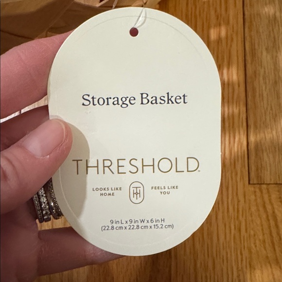 NWT, Threshold storage basket with faux leather handles - Picture 4 of 4